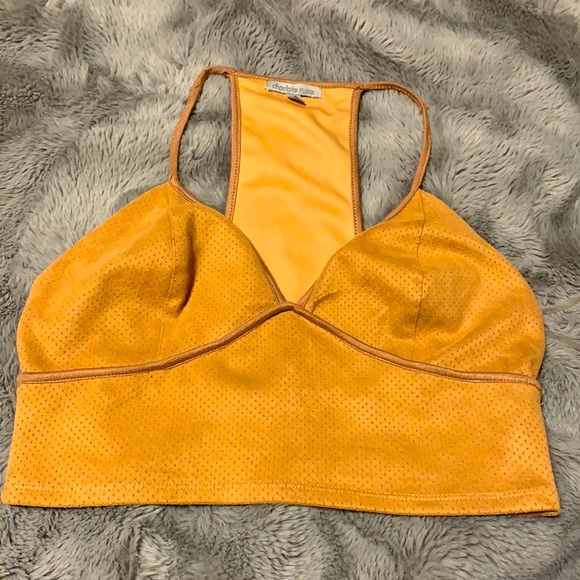 NWOT Faux Suede Fashion Top🤎 - Picture 2 of 9